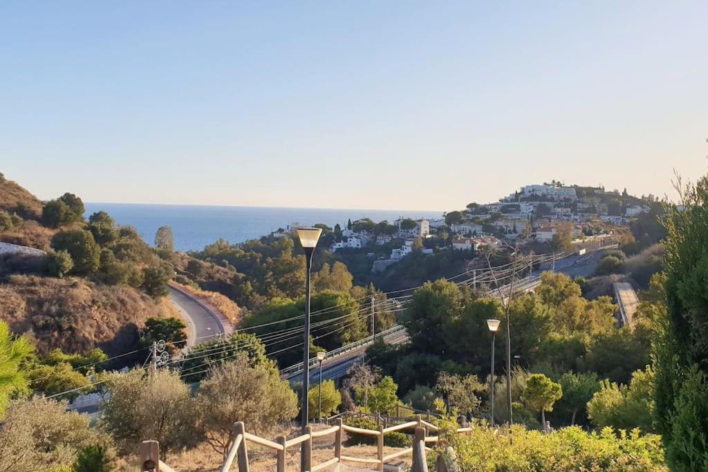 Luxury Penthouse With Sea&Mountain Views & Hot Tub - Tranquility & Rest Appartement Benalmádena Buitenkant foto